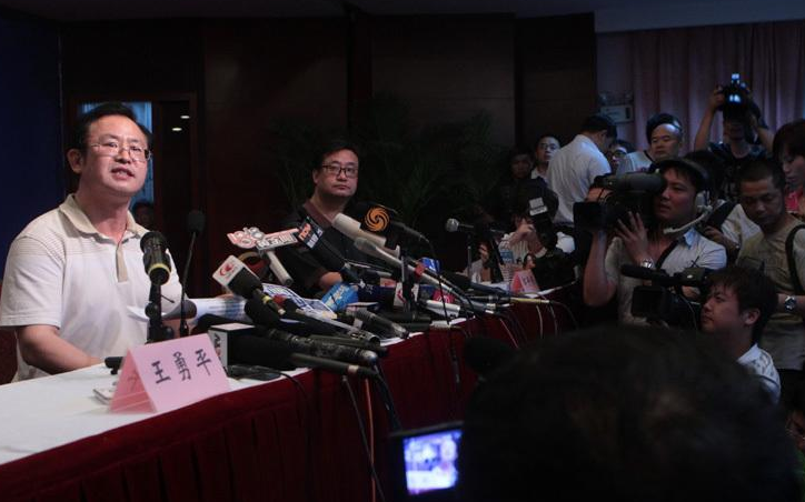“排骨汤如何炖最好喝？”