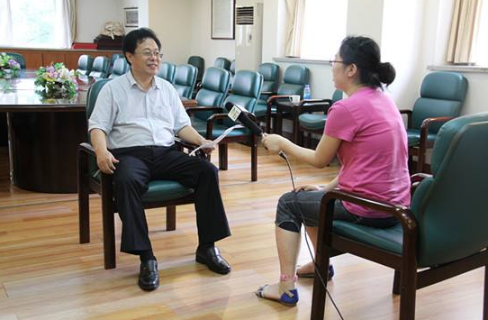 “红旗渠位于河南省哪个市？”