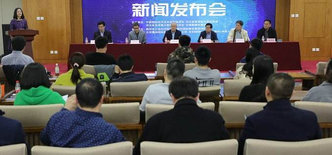 “万能主持词开场白台词有那些？”