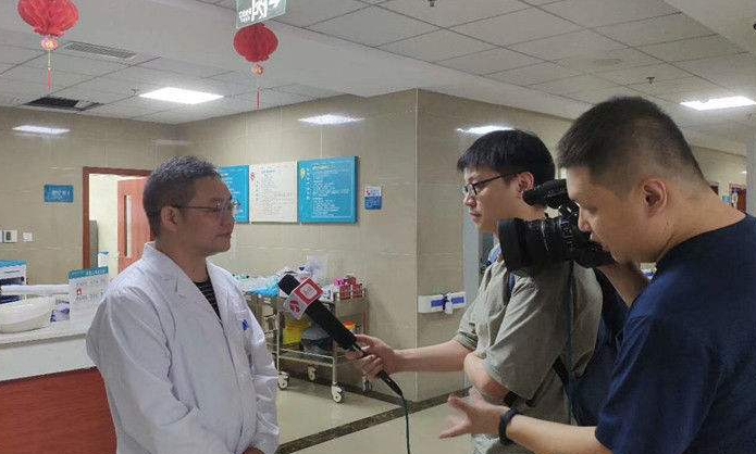 “招行信用卡再捧金鼎奖：穿越周期成就“年度卓越信用卡””