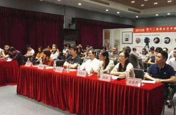 “阅览的利益是什么？”