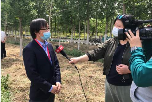 “生蚝如何清洗内脏？”